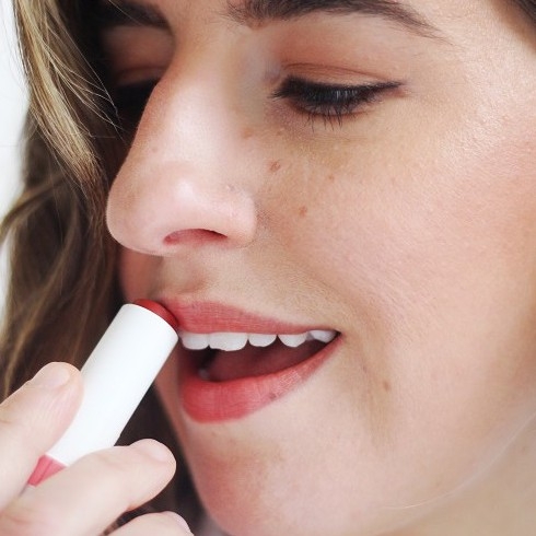 Son dưỡng Chapstick Total Hydration Lip Tint