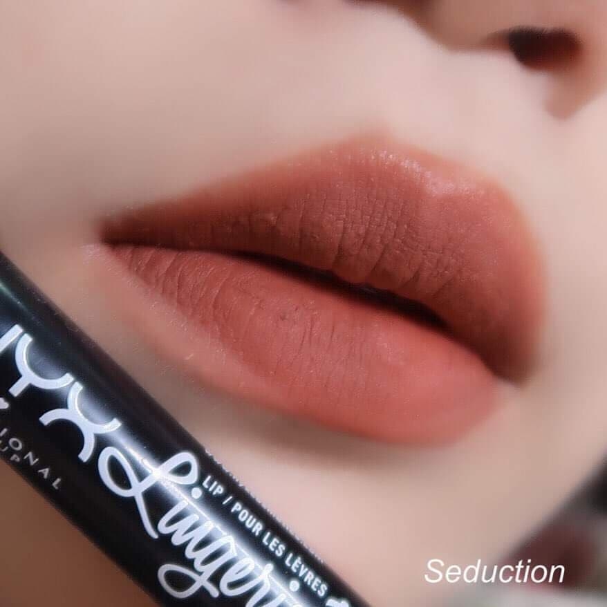 Son lì dạng bút NYX Lingerie Push-up