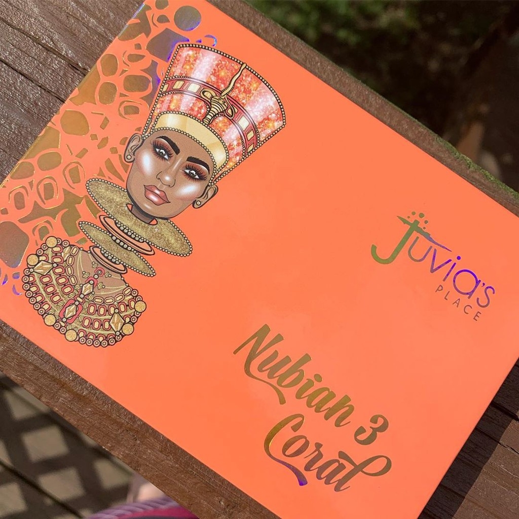 Bảng phấn màu mắt Juvia's Place Nubian và Nubian 3