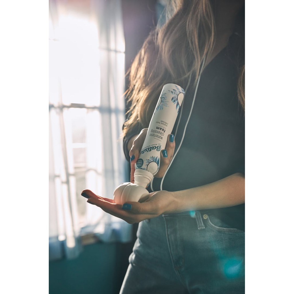 Dầu xịt gội đầu khô Batiste dạng bọt mới - Dry Shampoo Waterless Cleansing Foam 125 ml