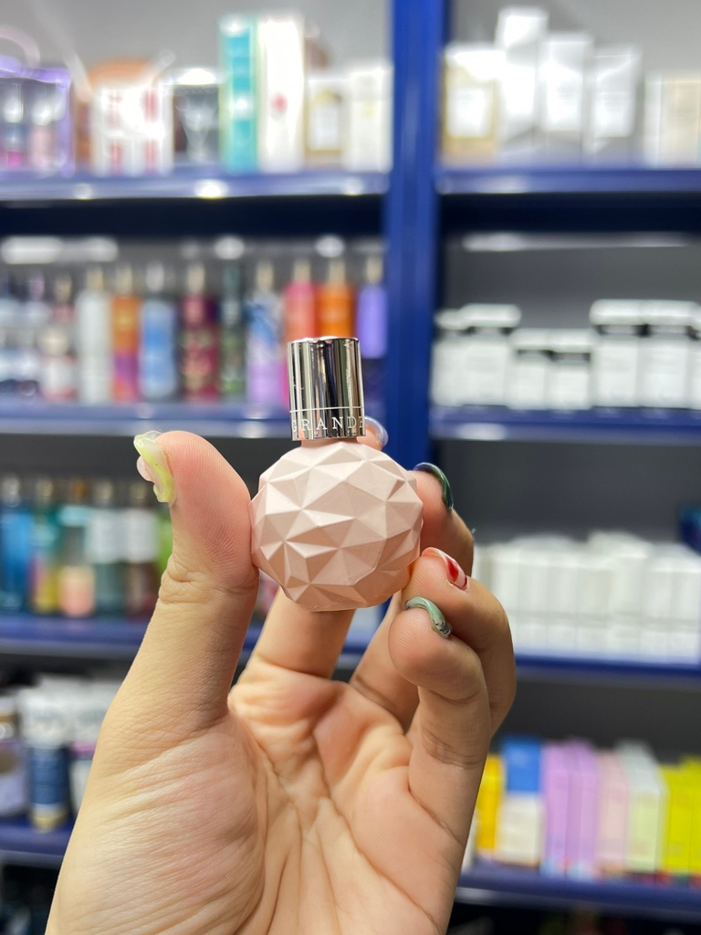 Set 6 Chai Nước Hoa Mini Ariana Grande