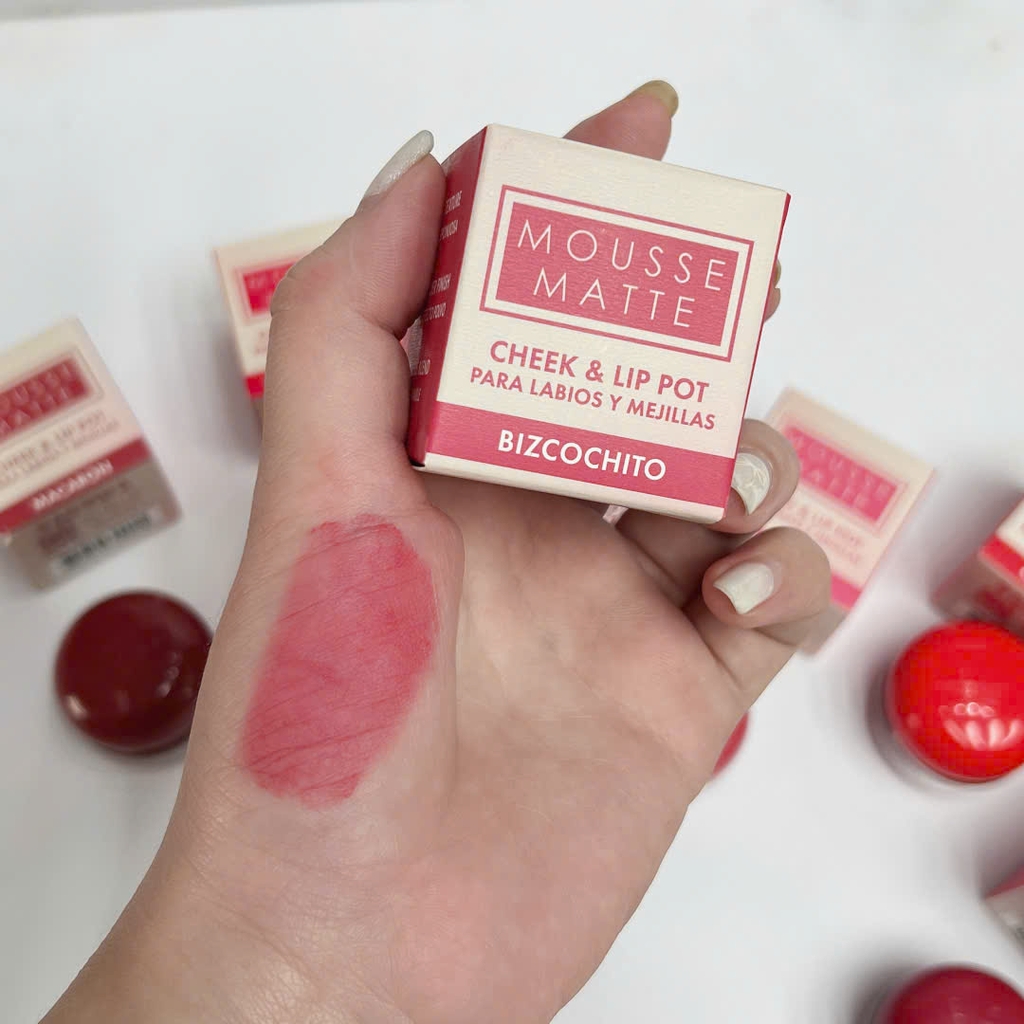 Phấn má & son kem lì dạng hũ Italia Deluxe Mousse Matte Cheek + Lip Pot