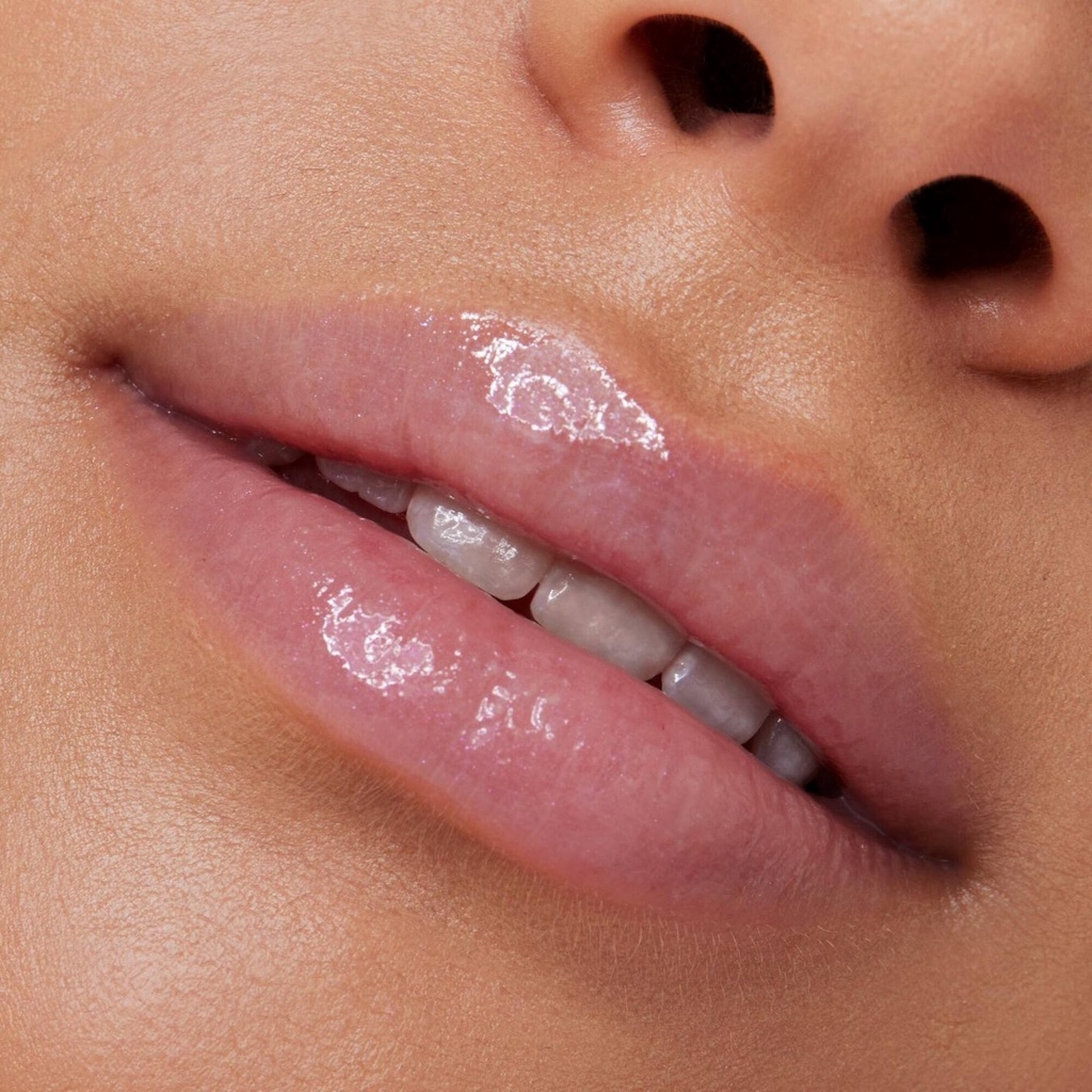 Son bóng dưỡng môi có màu Essence Extreme Care Hydrating Glossy Balm