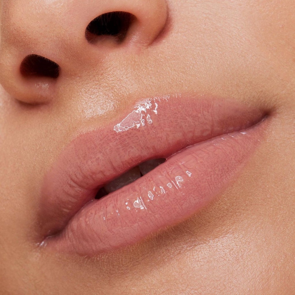 Son bóng dưỡng môi có màu Essence Extreme Care Hydrating Glossy Balm