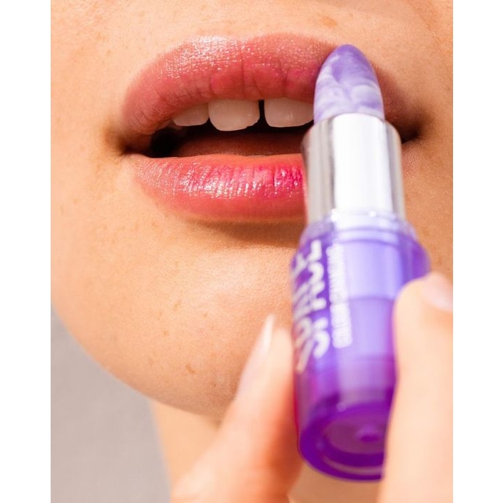 Son đổi màu Essence Space Glow Color Changing Lipstick
