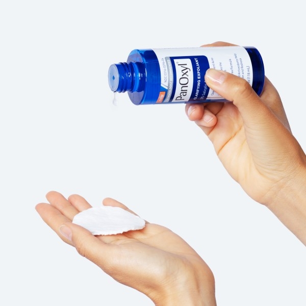 Toner làm sạch da giảm mụn Panoxyl 118ml