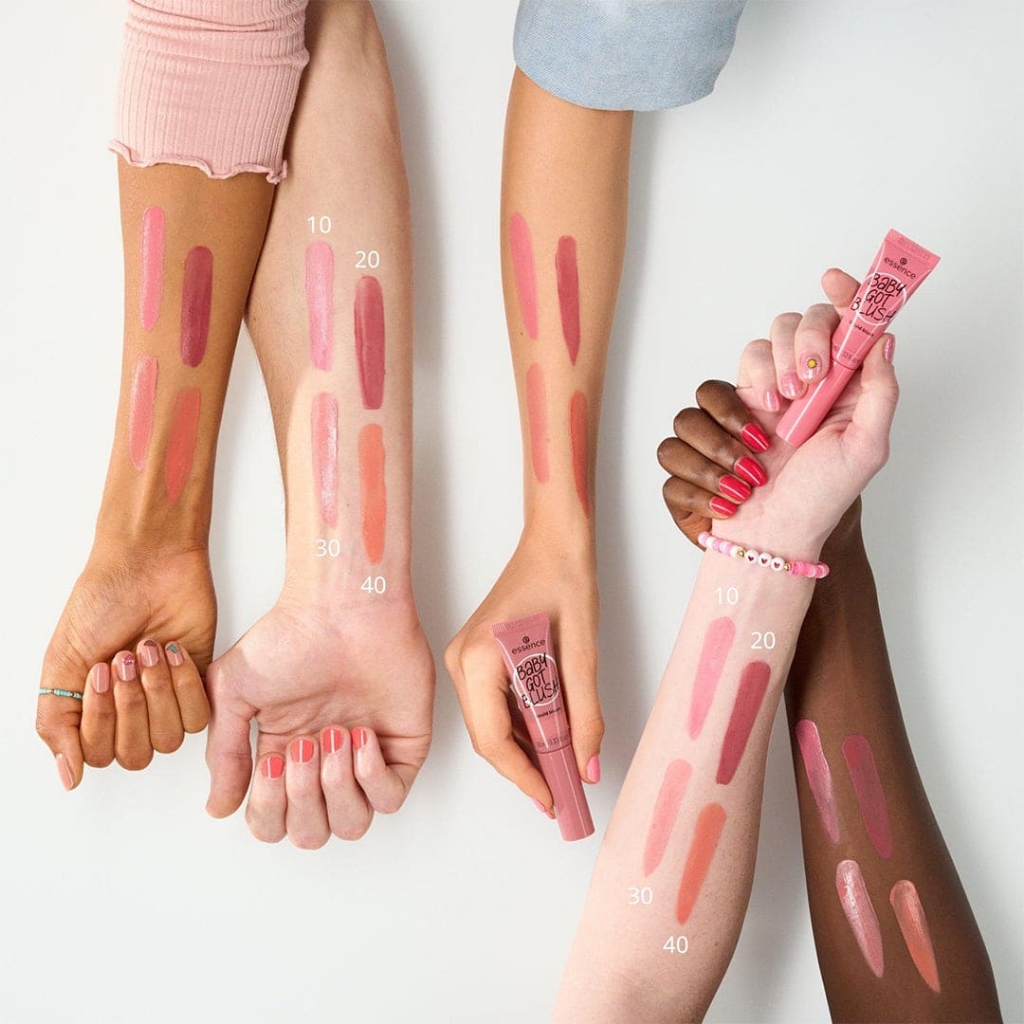 Kem má hồng Essence Baby Got Blush Liquid Blush