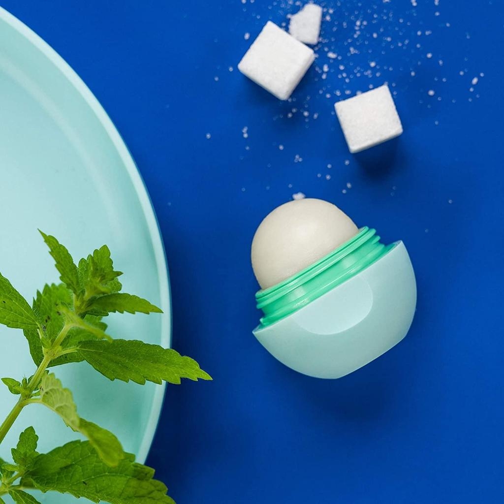 Son dưỡng môi EOS -