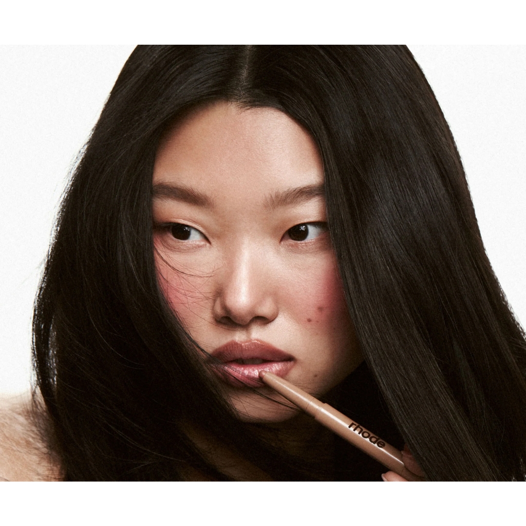Chì kẻ viền môi Rhode The Peptide Lip Shape