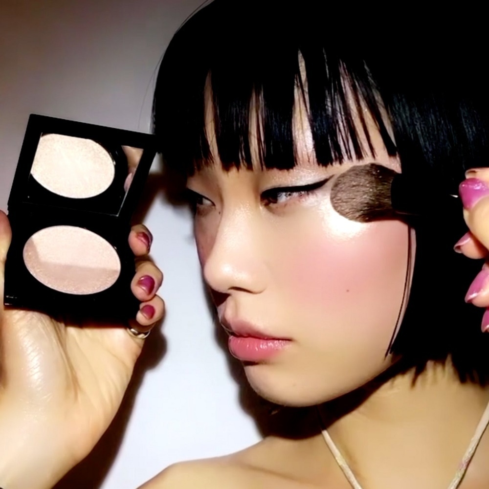 Phấn highlight bắt sáng Pat McrGrath Skin Fetish Divine Glow Highlighter