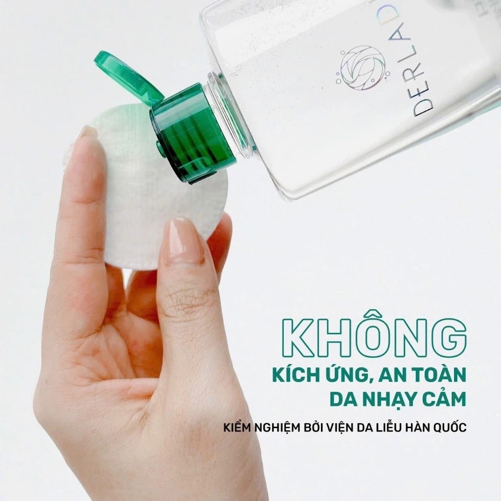 Tẩy Trang Thuần Chay Sạch Dịu Êm Cho Da Dầu Mụn Derladie Cleansing Water Witch Hazel Micellar Unsented 500ML
