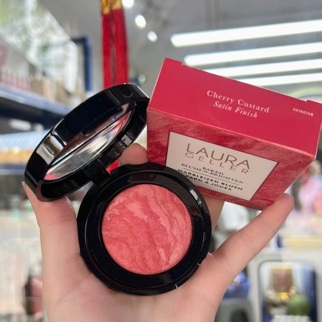 Phấn má hồng làm sáng và căng bóng da Laura Geller Baked Blush n Brighten Marbleized blush 4.5g