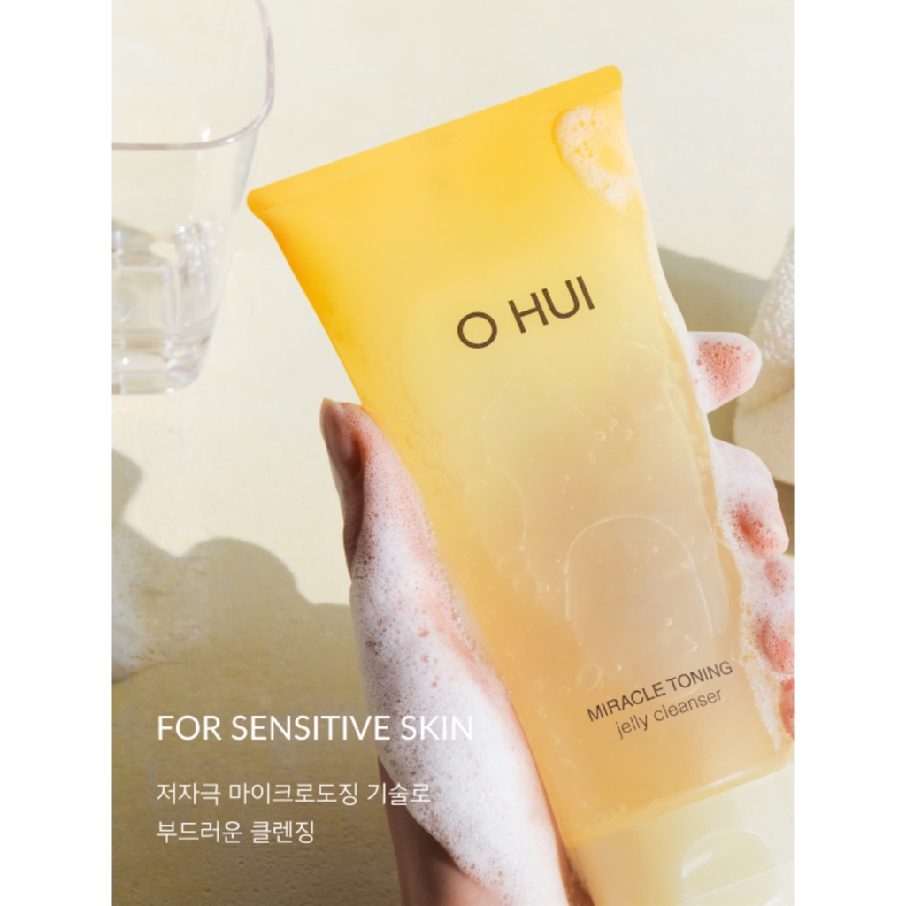Sữa Rửa Mặt Dạng Gel OHUI Miracle Toning Jelly Cleanser 180ml