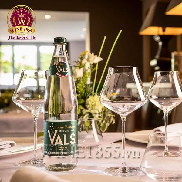 Nước Khoáng Thiên Nhiên Bổ Sung Ga Vals