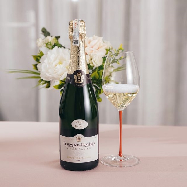 Rượu Champagne Beaumont Des Crayères Grand Chardonnay Brut