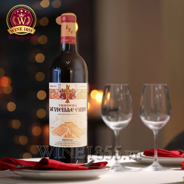 Rượu vang Pháp Château La Vieille Cure