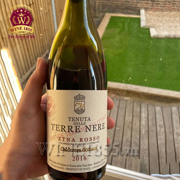 Rượu vang Ý Terre Nere Etna Rosso Calderara Sottana