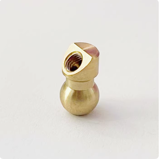 Đầu phun làm mát CNC bằng đồng – Vòi phun bi, đầu phun trong trục, đầu ra nghiêng cho ổ dao và giá dao máy tiện
