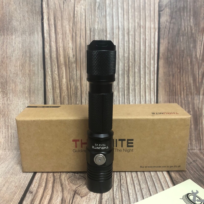 THRUNITE TC12 V2 ĐÈN [Chính Hãng] [Bảo hành 1 năm]