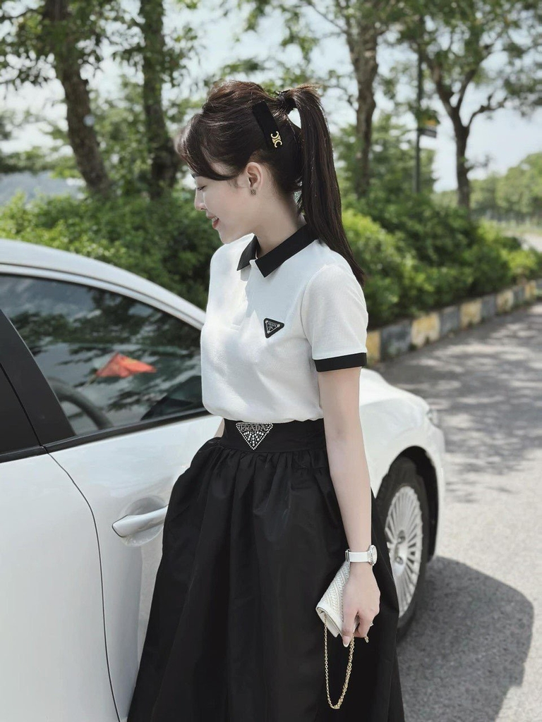 Áo sơ mi trắng + váy đen Bộ đồ công sở thông thường (Màu: Đen trắng Size: M)