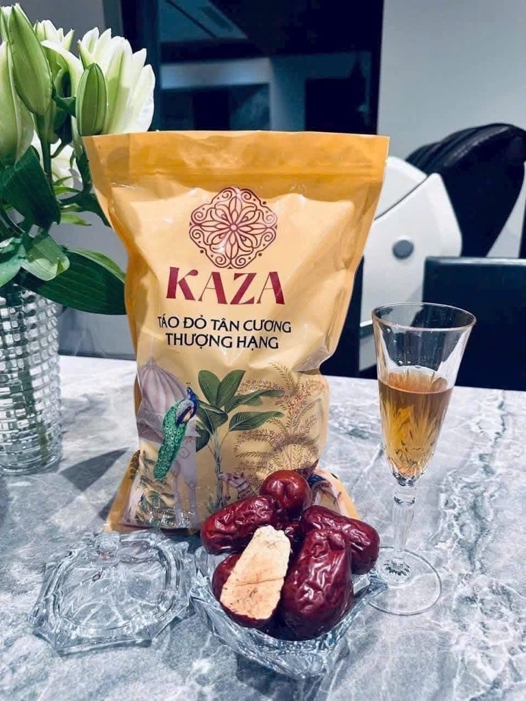 Táo đỏ thượng hạng Kaza