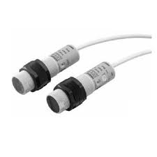 Cảm biến quang: E3F3-T81 2M OMC