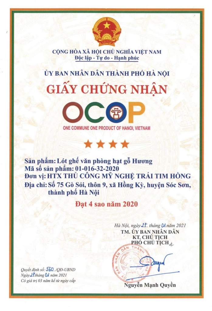 Lót ghế hạt gỗ hương