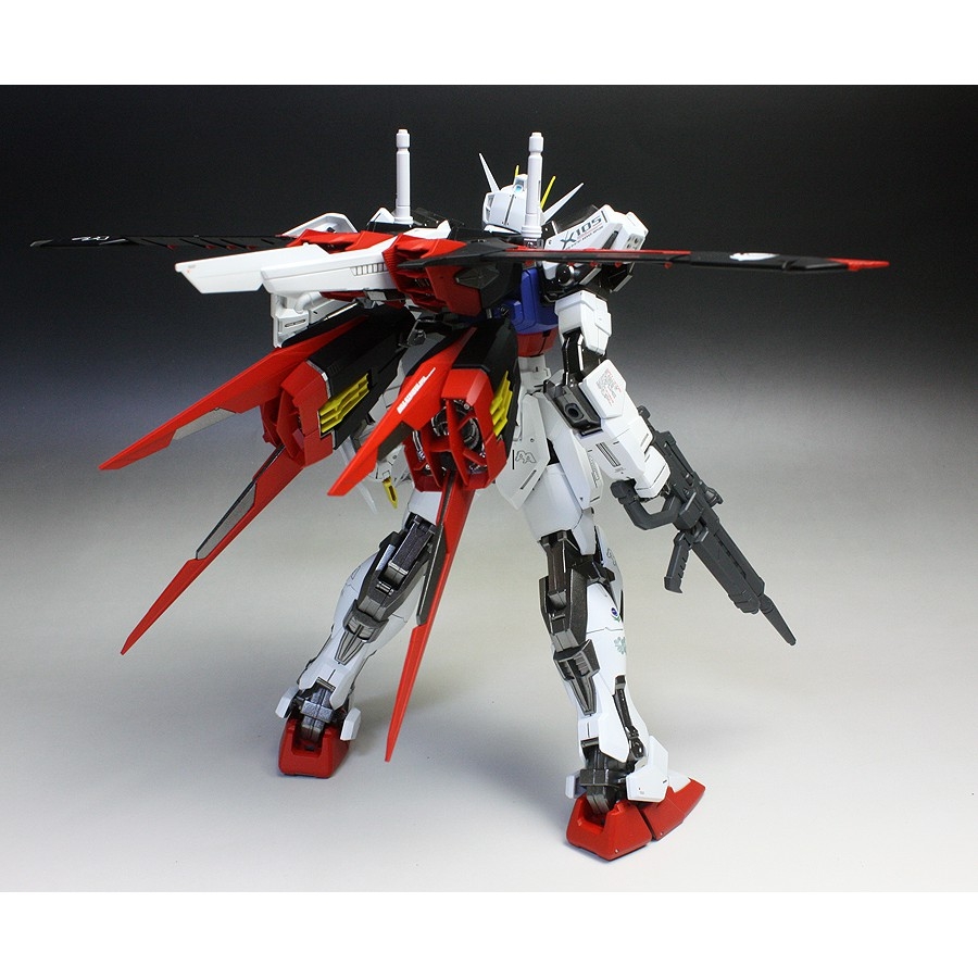 Mô hình lắp ráp MG 1/100 GAT-X105 Aile Strike Gundam Ver.RM