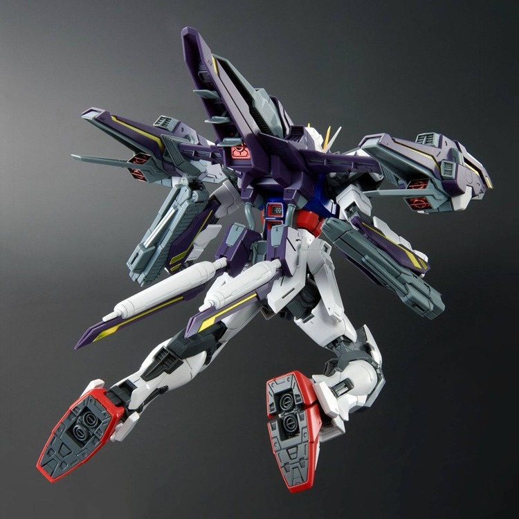 Mô hình lắp ráp MG 1/100 Lightning Strike Gundam Ver.RM - P BANDAI
