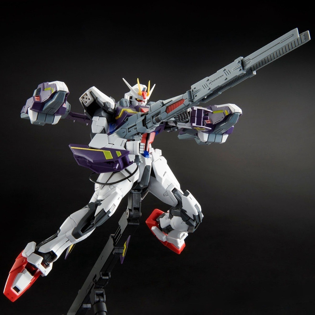 Mô hình lắp ráp MG 1/100 Lightning Strike Gundam Ver.RM - P BANDAI
