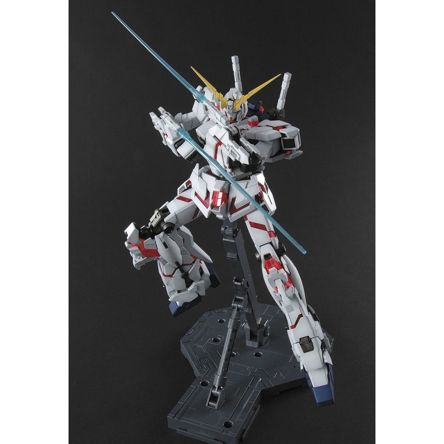Mô hình lắp ráp MG 1/100 RX-0 Unicorn Gundam RX0 ver OVA bandai