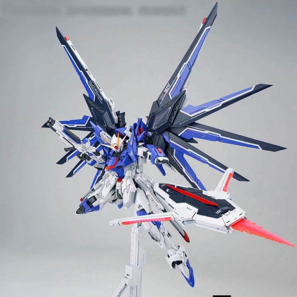 Mô hình lắp ráp MG 1/100 Rising Freedom - GK Design Shenma Model