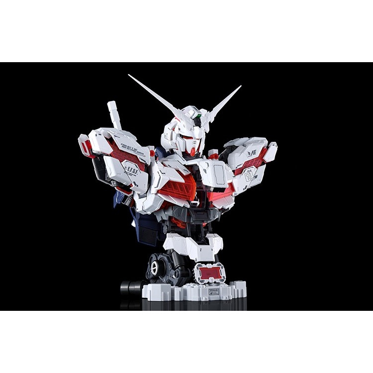 Mô hình lắp ghép 1/35 Head Burst Unicorn red / green frame