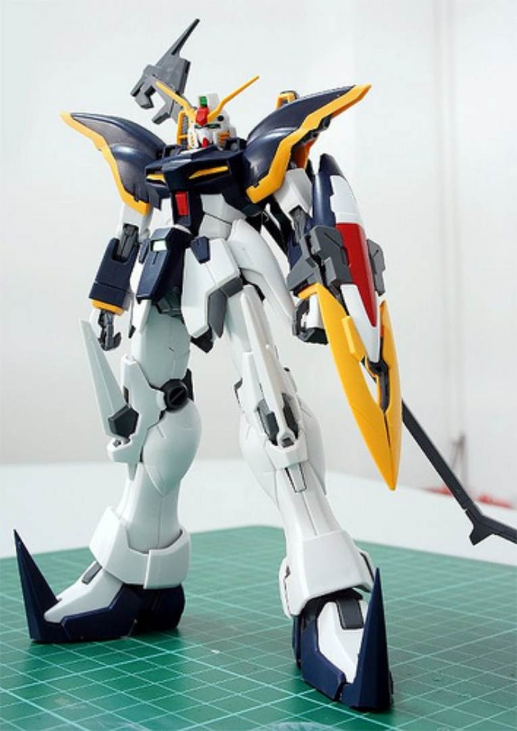 Mô hình lắp ráp MG 1/100 Gundam Deathscythe EW XXXG-01D - Dragon Momoko