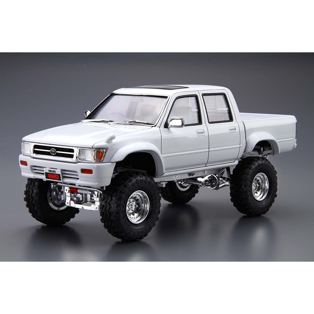 Mô hình lắp ráp ô tô Model Car The and sedans LN107 Toyota Hilux Pick up Double cab Lift up 1/24 Aoshima