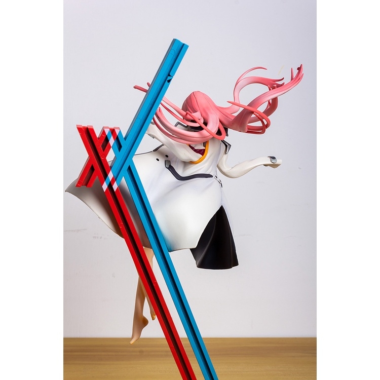 Mô hình tĩnh Figure 1/7 Darling FranXX Zero Two MF02 Jersey uniform