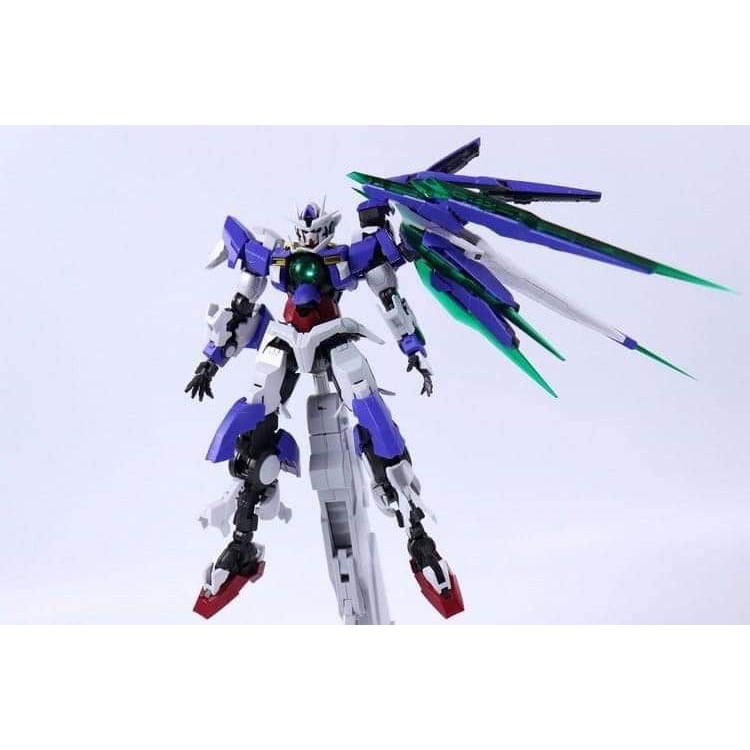 Mô hình lắp ráp MG 1/100 00Q Qan T Full saber ver MB QanT 8822 gundam Daban (kèm base)