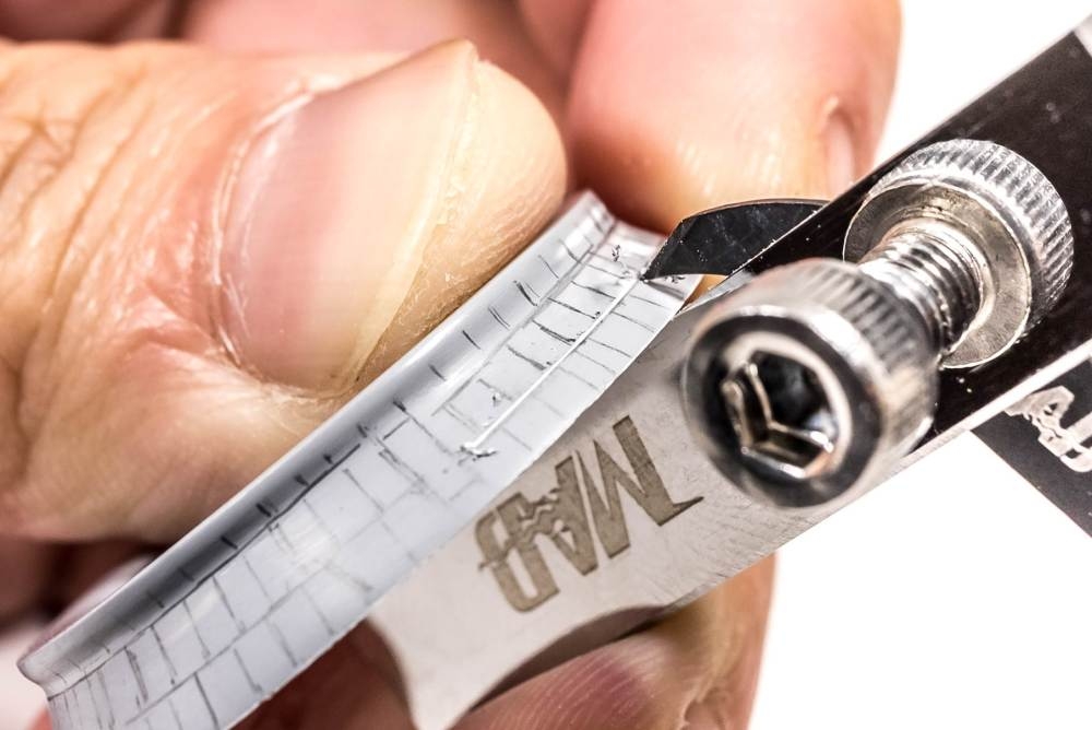 Dụng cụ Chisel kẻ tạo dặm lại line detail - Line Engraver blade Madworks Diamond-like Carbon Coating