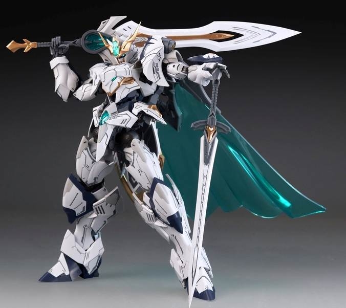 Mô hình lắp ráp Titan Greatsword Tristan The Round Table Knights BE/RG 1/144 SNAA Model