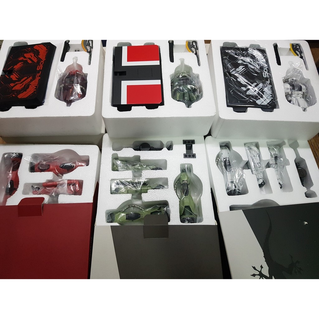 Mô hình Figure Metal Build MB 1/100 Zaku II Red Green White - Metal solider