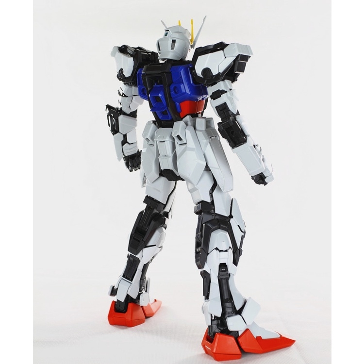 Mô hình lắp ráp PG 1/60 Strike + Skygrasper Gundam GAT-X105 Daban