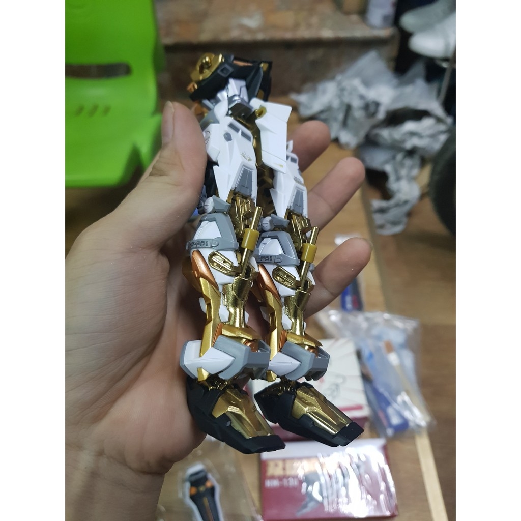 Mô hình Metal Build Frame MB 1/100 Gundam Astray Gold / Green Frame MC