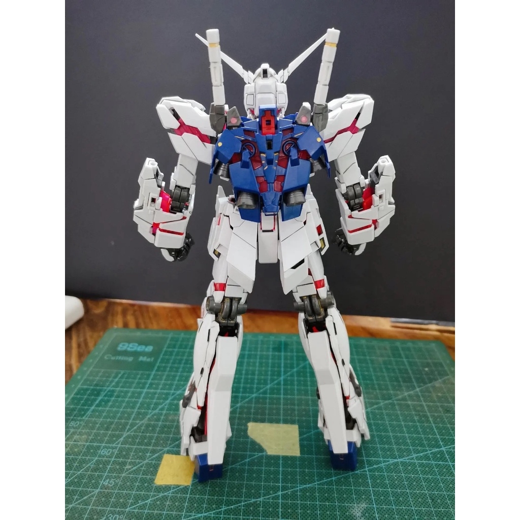 Mô hình lắp ráp MG 1/100 Unicorn Gundam ver OVA 6637 (red) Daban