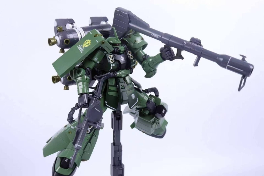 Mô hình lắp ráp MG 1/100 Zaku II Big Gun Thunderbolt Ver ZG003 Leien Model