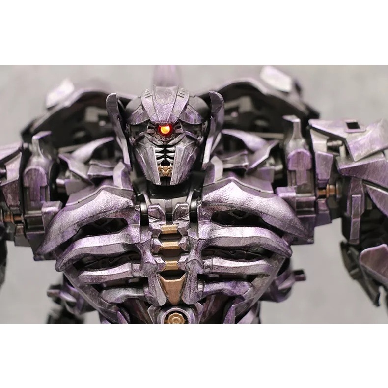 Mô hình Transformer Shockwave ZS01 Universe Guardian Alloy Zeus