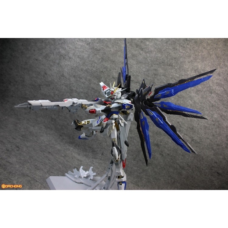 Mô hình lắp ráp MG 1/100 Strike Freedom gundam ver MB 8802 Daban (+ Wing Effect)