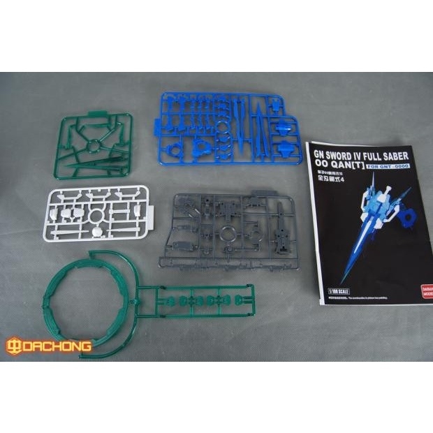 Mô hình lắp ghép MG 1/100 00 QANT Qan 00Q kèm Full saber sword + Base 6622 gundam Daban
