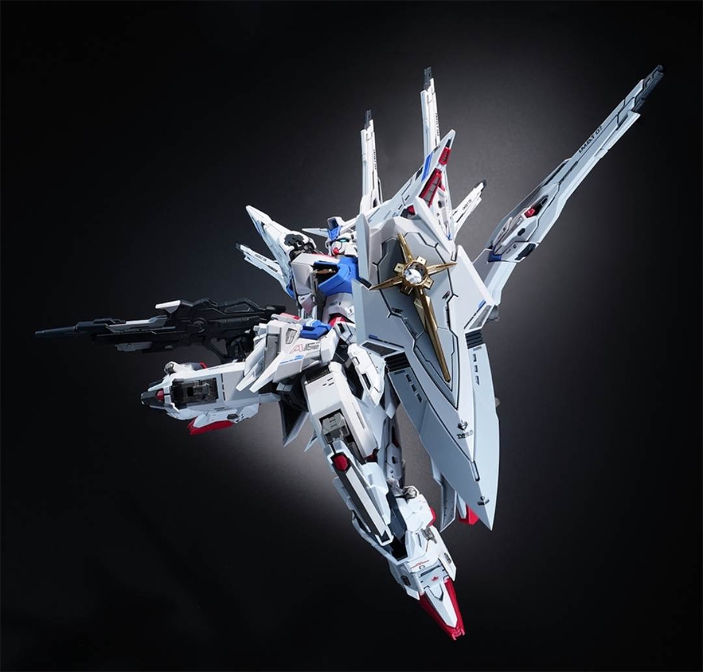 Mô hình lắp ráp Yatagarasu 1/100 Light of Orb Akatsuki Oowashi Shiranui