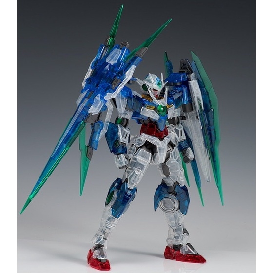 Mô hình lắp ráp RG 1/144 00 Qan[T] 00Q Full Saber Clear Color Gundam Base Bandai Limited