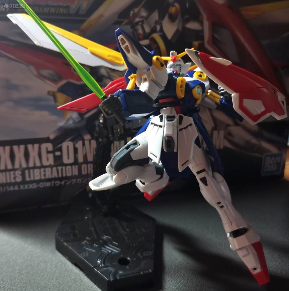 Mô hình lắp ráp HG 1/144 Wing Warrior HGAC (+base) Starry sky model